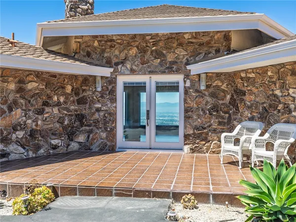 $2,250,000 | 3311 Crownview Drive, Rancho Palos Verdes, CA 90275