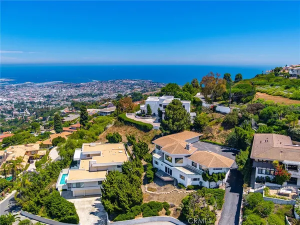 $2,250,000 | 3311 Crownview Drive, Rancho Palos Verdes, CA 90275