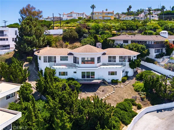 $2,250,000 | 3311 Crownview Drive, Rancho Palos Verdes, CA 90275