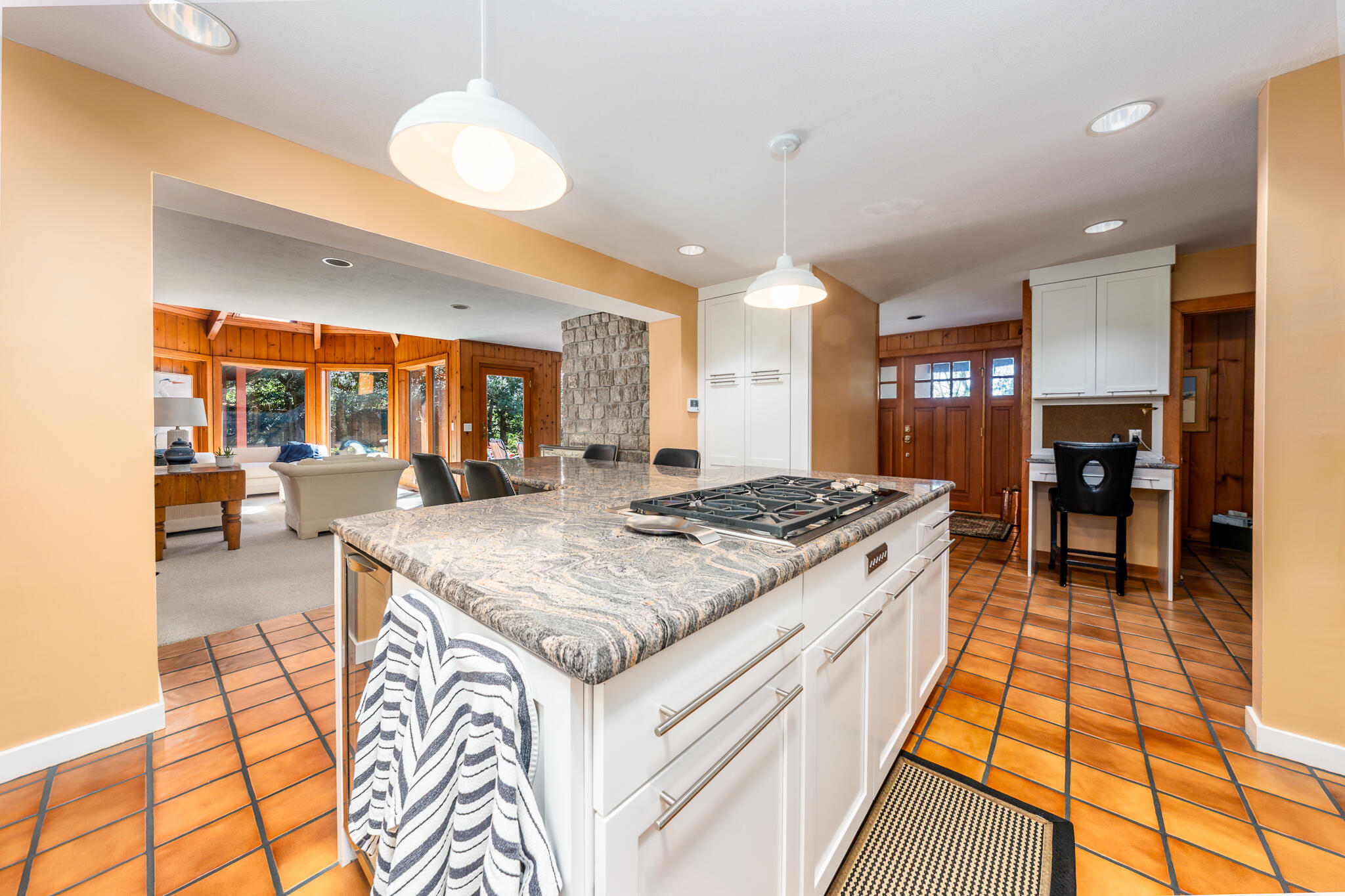 496 Elliott Road Barnstable, MA 02632 - Photo 16 of 41 kitchen4