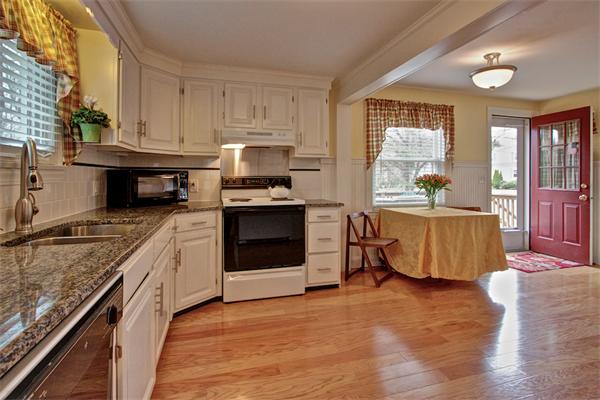 132 Prospect Street Ashland, MA 01721 - Photo 12 of 28