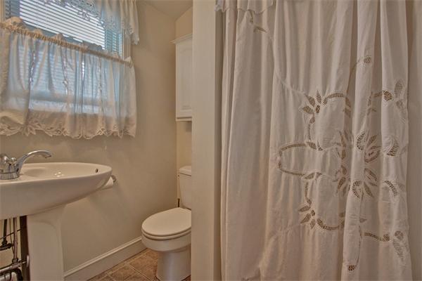 132 Prospect Street Ashland, MA 01721 - Photo 25 of 28