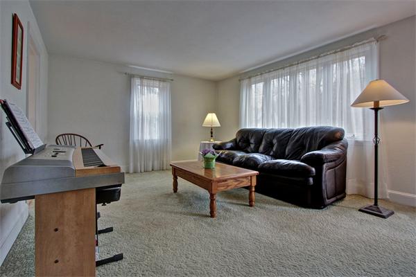 132 Prospect Street Ashland, MA 01721 - Photo 7 of 28