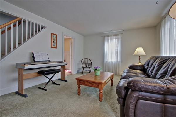 132 Prospect Street Ashland, MA 01721 - Photo 9 of 28