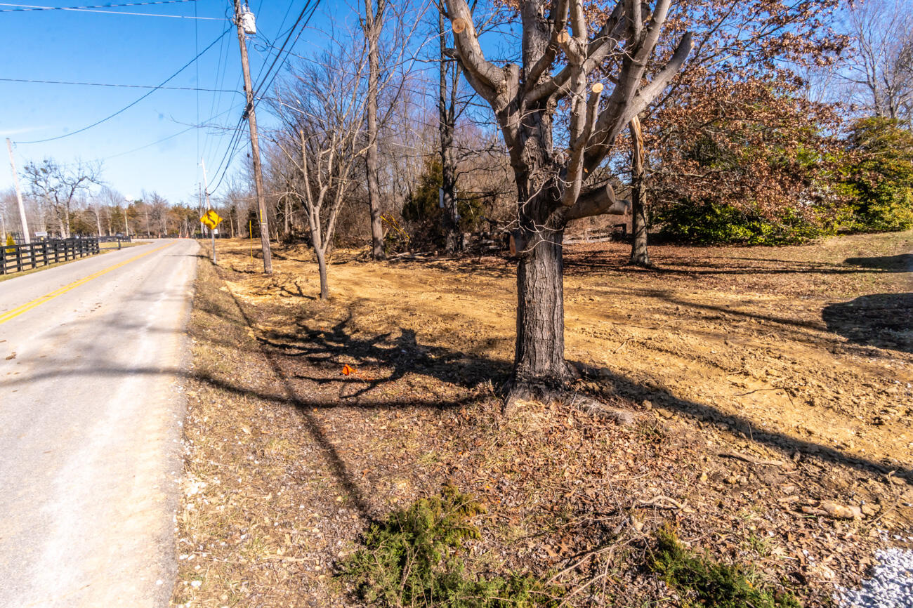 730 College Hill Road Waco, KY 40385 - Photo 2 of 40 102
