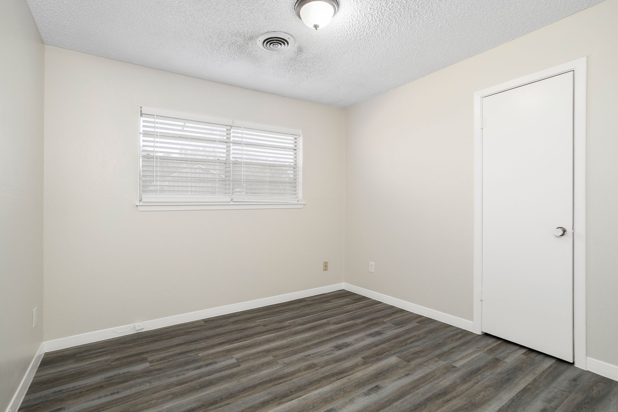 118 Johnson Street, Unit B La Marque, TX 77568 - Photo 15 of 19