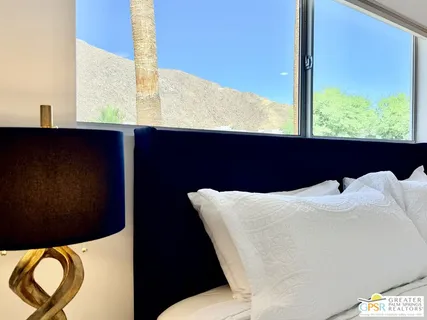 $539,000 | 588 East San Lorenzo Road, Unit 201, Palm Springs, CA 92264