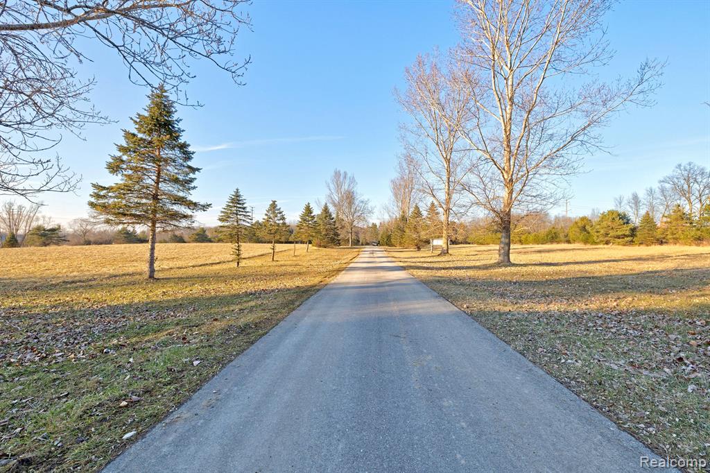 10115 County Line Road Goodrich, MI 48438 - Photo 74 of 88
