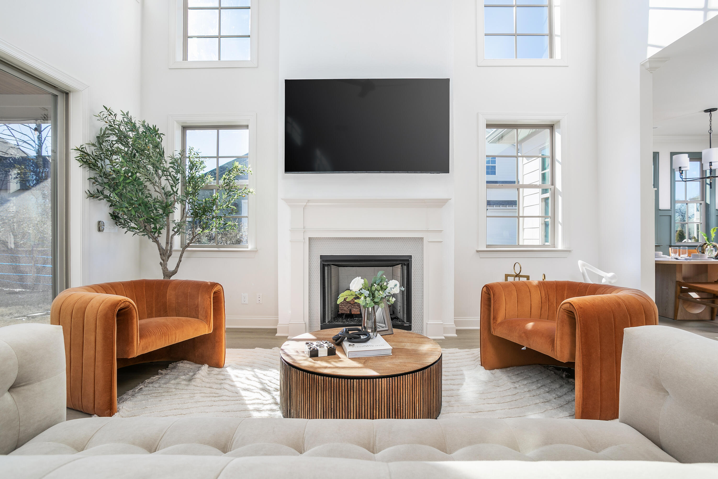 1399 Little Sorrel Road Hixson, TN 37343 - Photo 16 of 35 Living Room