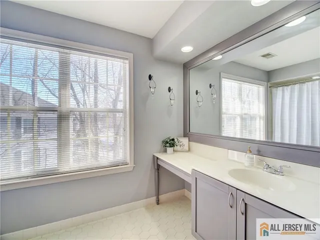 $2,450 | 2611 Candlelight Court, Unit 2611, Helmetta, NJ 08828