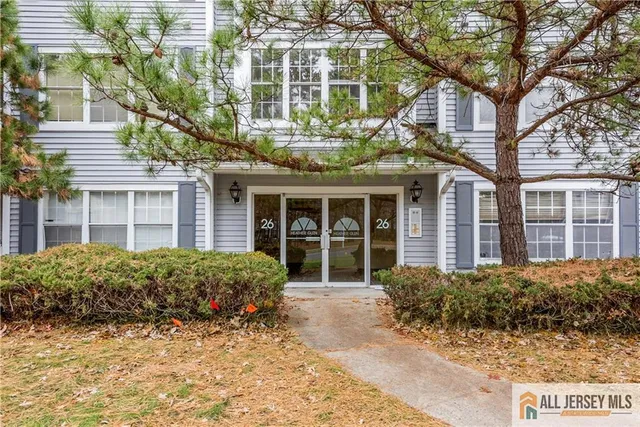 $2,550 | 2611 Candlelight Court, Unit 2611, Helmetta, NJ 08828