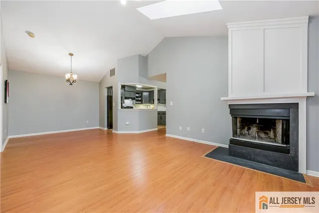 $2,550 | 2611 Candlelight Court, Unit 2611, Helmetta, NJ 08828