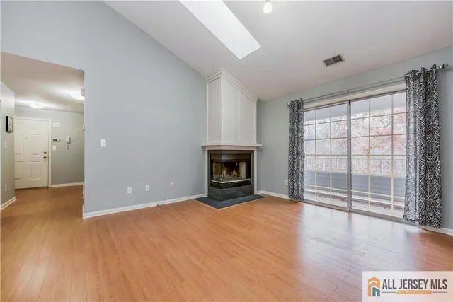 $2,550 | 2611 Candlelight Court, Unit 2611, Helmetta, NJ 08828