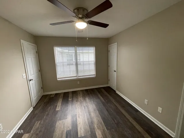 $1,400 | 7102 North Lagoon Drive, Panama City, FL 32408