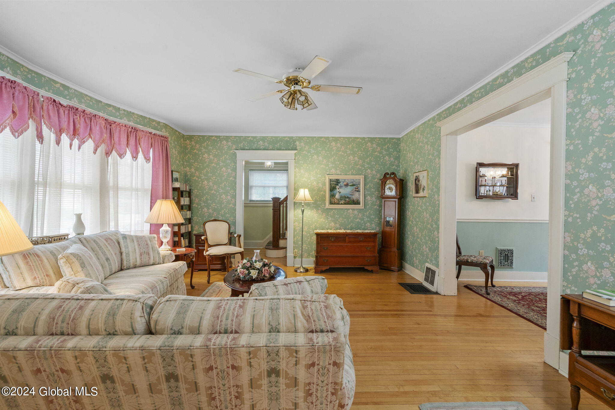 15 Washington Road Scotia, NY 12302 - Photo 4 of 56 35-web-or-mls-15-washington-rd