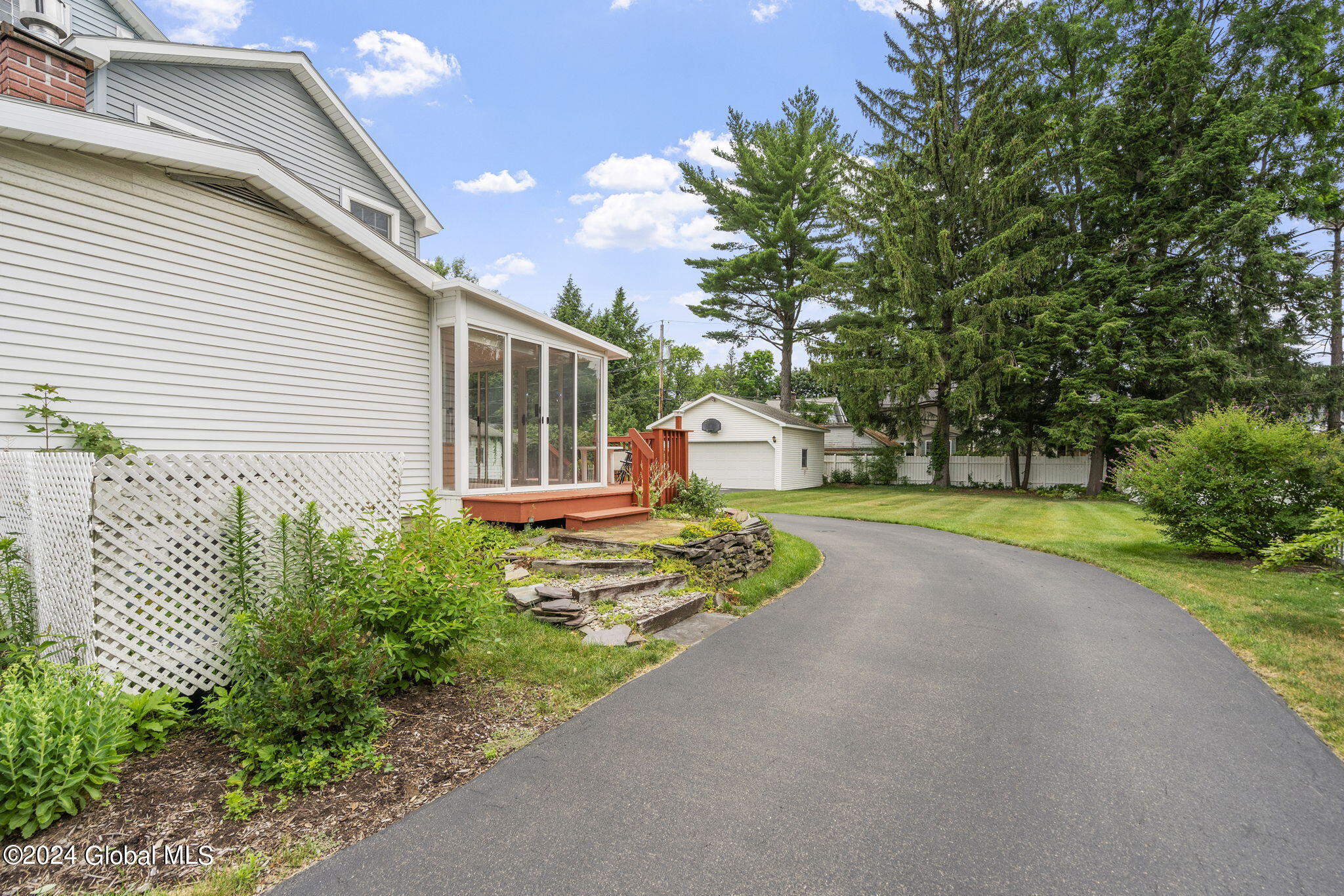 15 Washington Road Scotia, NY 12302 - Photo 48 of 56 5-web-or-mls-15-washington-rd
