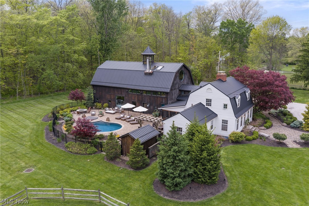 7340 Valley View Road Hudson, OH 44236 - Photo 35 of 50 Backyard aerial view