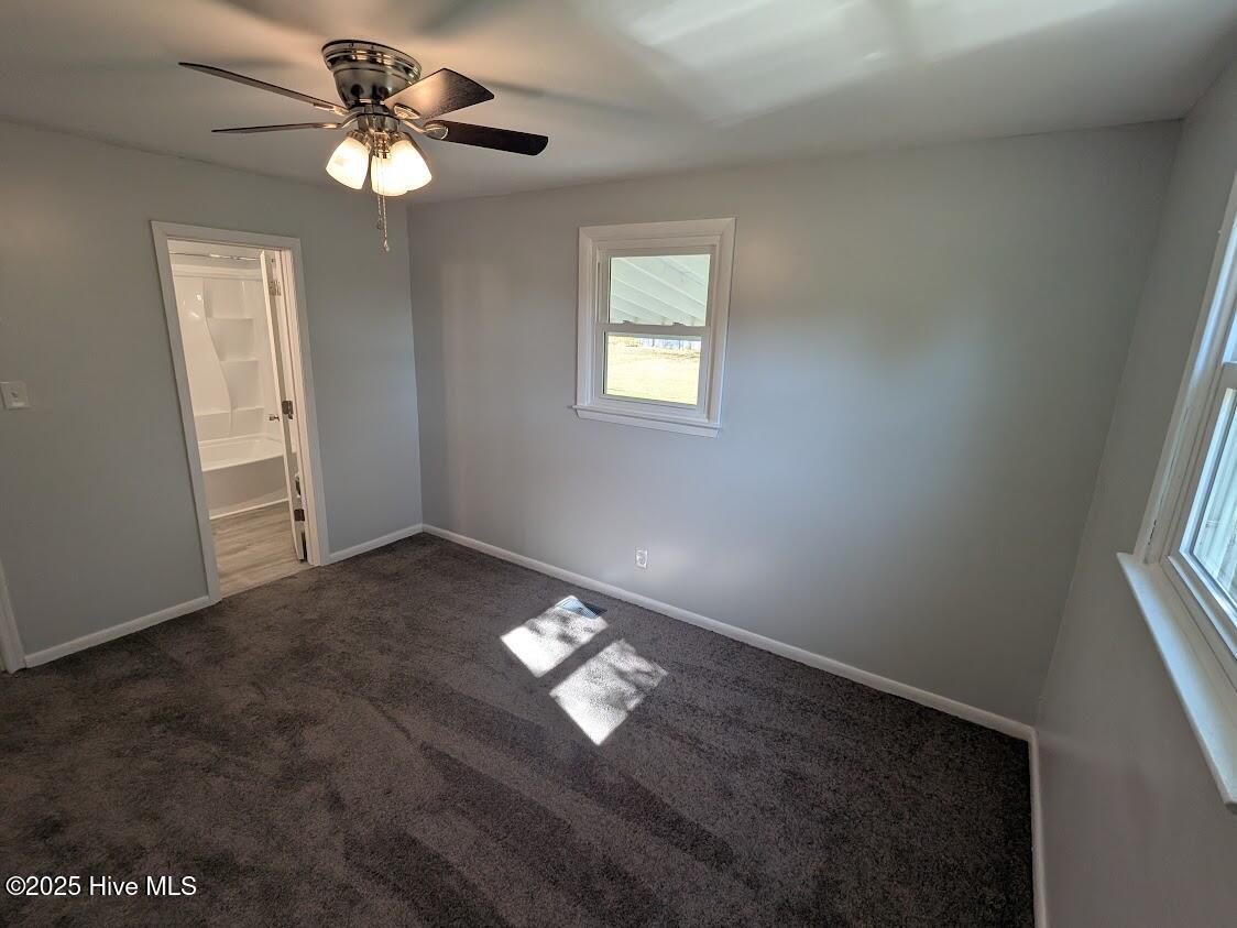 208 Sunset Road Jacksonville, NC 28546 - Photo 16 of 23 Primary Bedroom