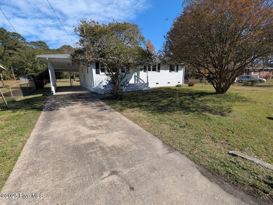 208 Sunset Road Jacksonville, NC 28546 - Photo 3 of 23 Front Left