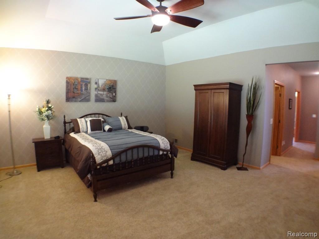 1758 Skyline Drive Rochester, MI 48306 - Photo 30 of 49 DSC04498.jpg