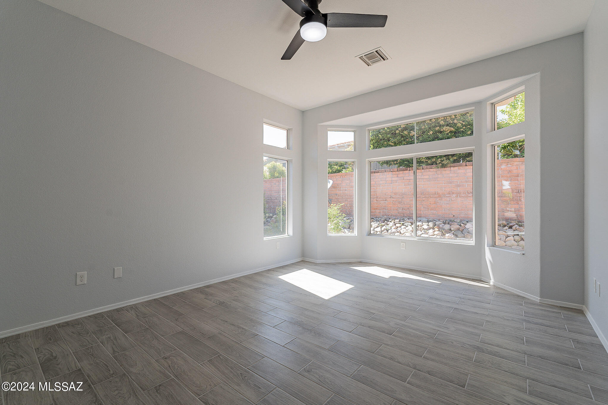 1795 East Lone Rider Way Oro Valley, AZ 85755 - Photo 24 of 34