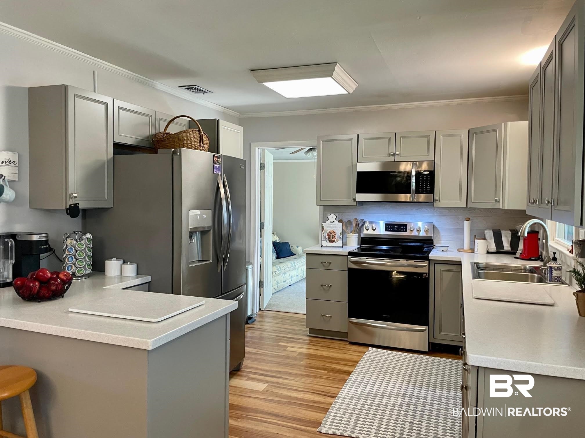 208 North Pine Street Brewton, AL 36426 - Photo 4 of 17