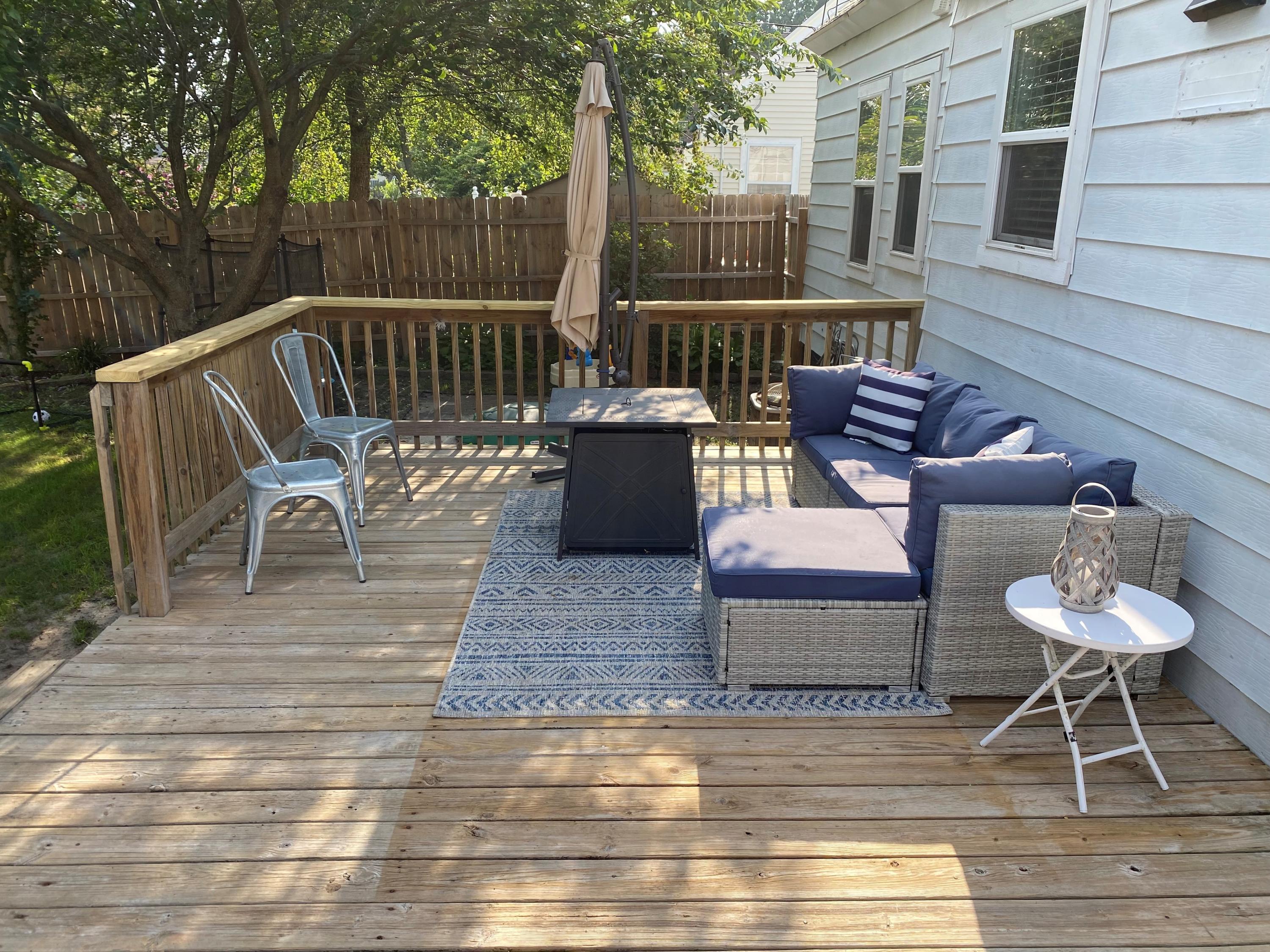 1358 Greenwich Road Muskegon, MI 49441 - Photo 8 of 38 6