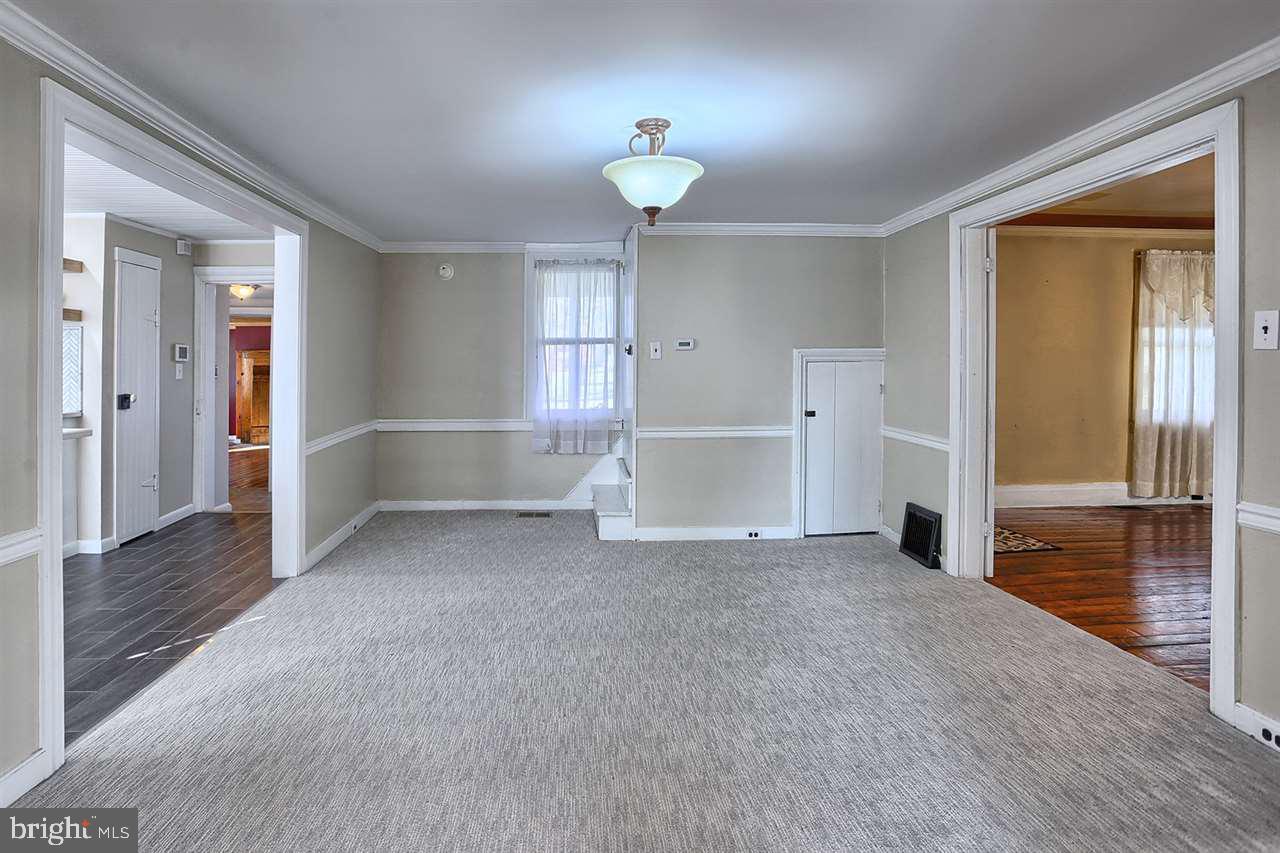 181 Ridge Hill Road Mechanicsburg, PA 17050 - Photo 6 of 25 Gallery Image 6