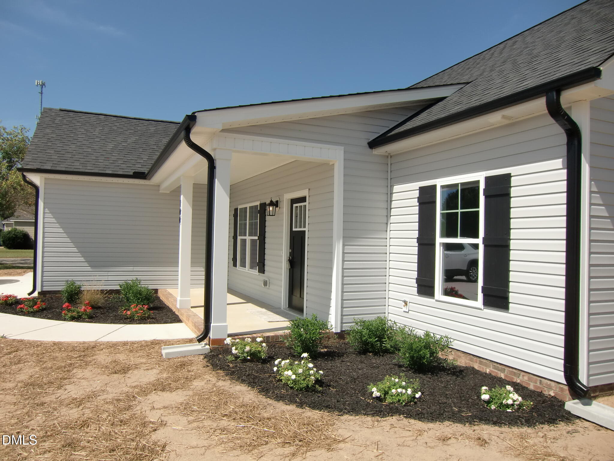 100 Covington Lane Dunn, NC 28334 - Photo 14 of 61 exterior