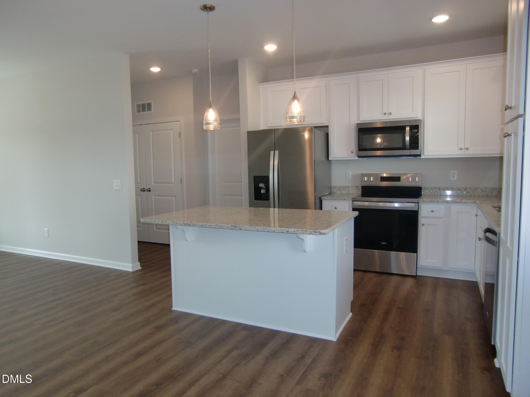 100 Covington Lane Dunn, NC 28334 - Photo 23 of 61 Kitchen
