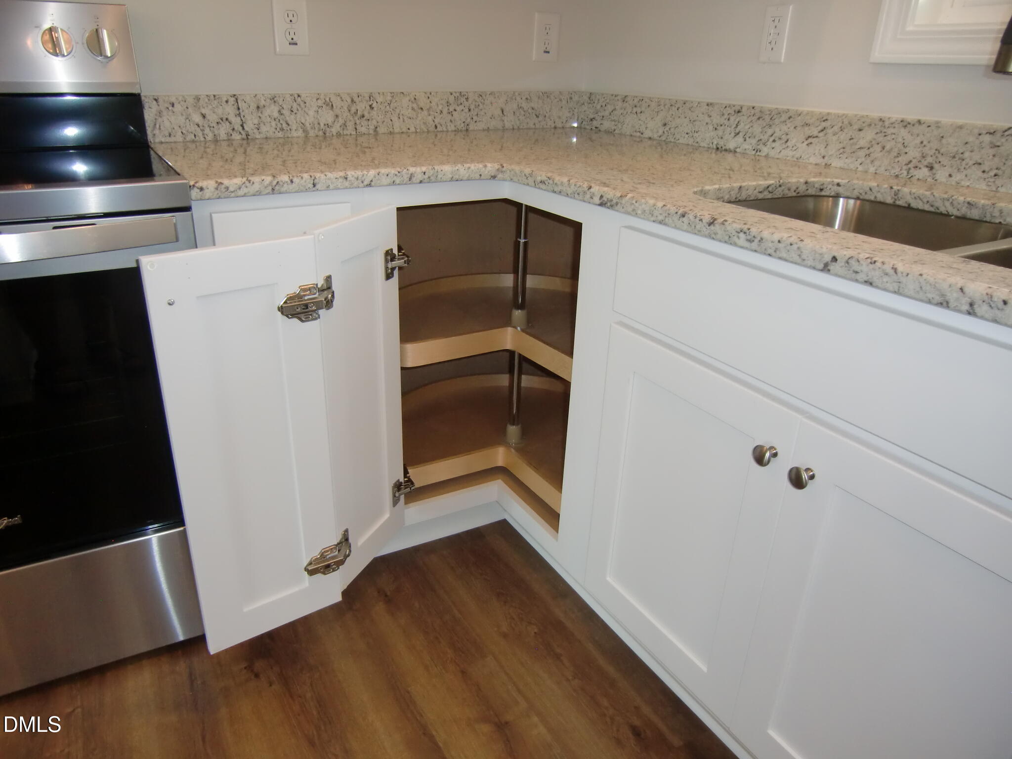 100 Covington Lane Dunn, NC 28334 - Photo 32 of 61 Kitchen