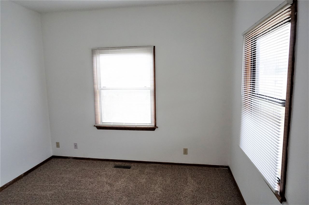 1220 Fir Street Perry, OK 73077 - Photo 11 of 20 Gallery Image 11
