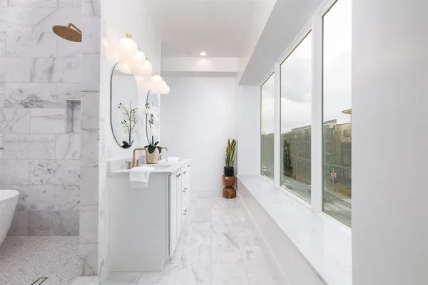 $819,000 | 3053 Wycliff Avenue, Unit 206, Dallas, TX 75219