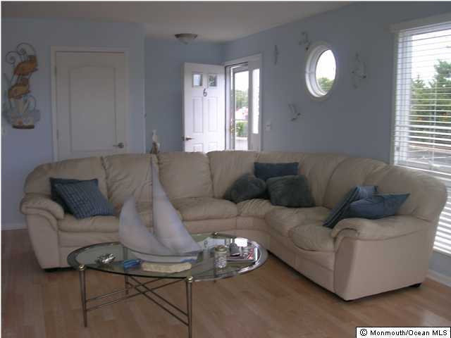 100 Riverside Place, Unit 6 Point Pleasant Beach, NJ 08742 - Photo 3 of 3 Additional Photo