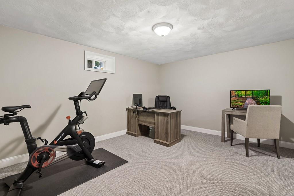 134 Chandler Road Andover, MA 01810 - Photo 36 of 42 Gallery Image 36