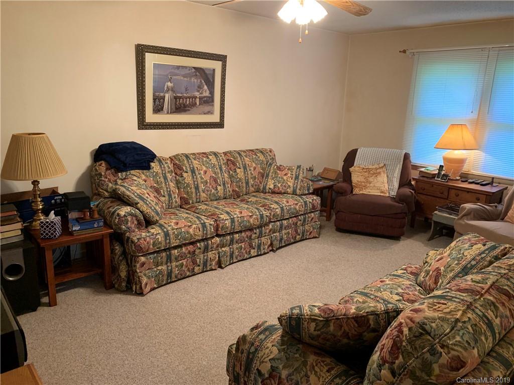 168 Livingston Road Fletcher, NC 28732 - Photo 11 of 21 Gallery Image 11
