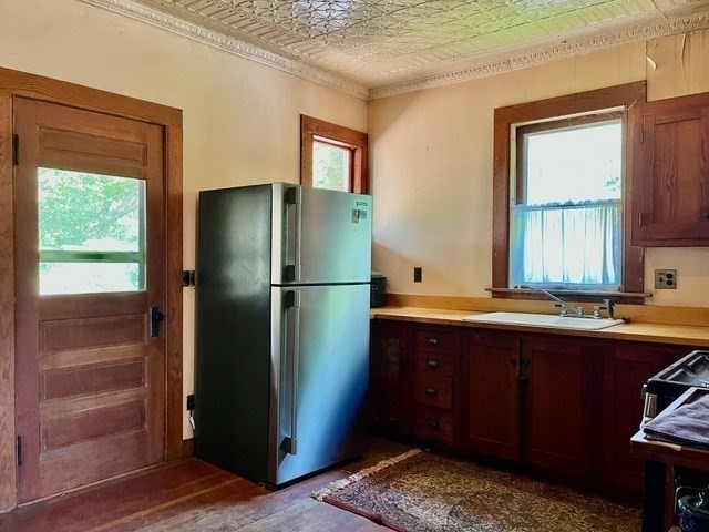 107 Riverside Drive Northampton, MA 01062 - Photo 10 of 42 Gallery Image 10