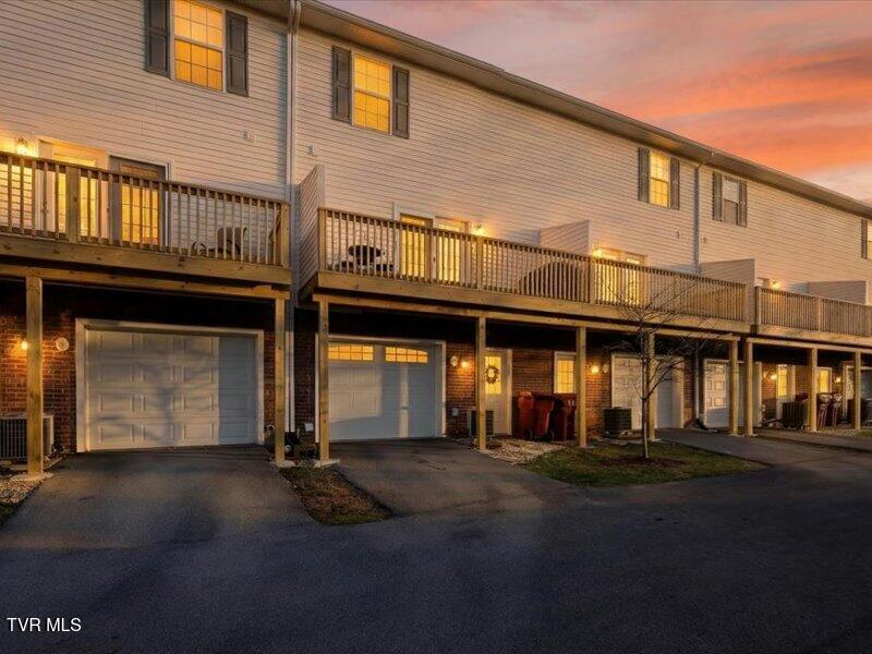 2201 Cherokee Road, Unit 5 Johnson City, TN 37604 - Photo 2 of 28 01-2201-Cherokee-Rd-unit-5-Johnson-City-