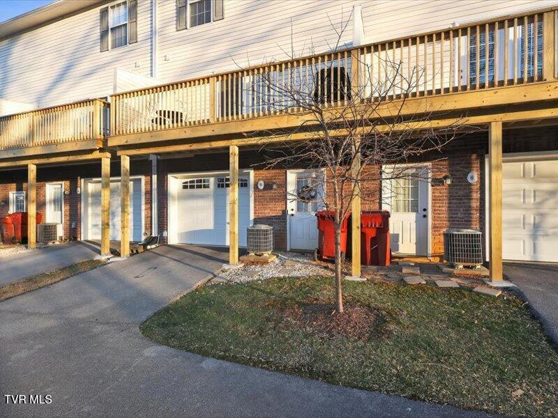 2201 Cherokee Road, Unit 5 Johnson City, TN 37604 - Photo 27 of 28 02-2201-Cherokee-Rd-unit-5-Johnson-City-