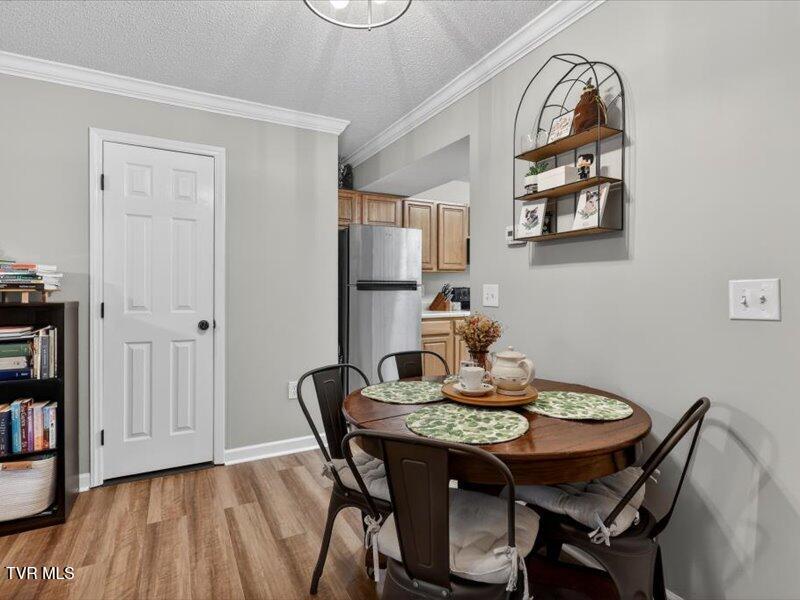 2201 Cherokee Road, Unit 5 Johnson City, TN 37604 - Photo 8 of 28 08-2201-Cherokee-Rd-unit-5-Johnson-City-