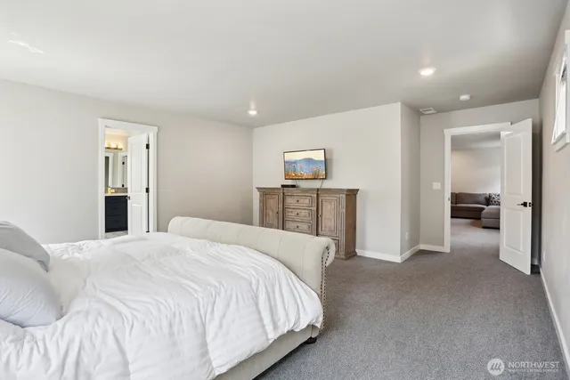 $875,000 | 17503 Southeast 254th Street, Covington, WA 98042