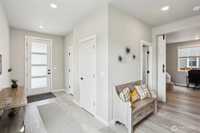 $875,000 | 17503 Southeast 254th Street, Covington, WA 98042