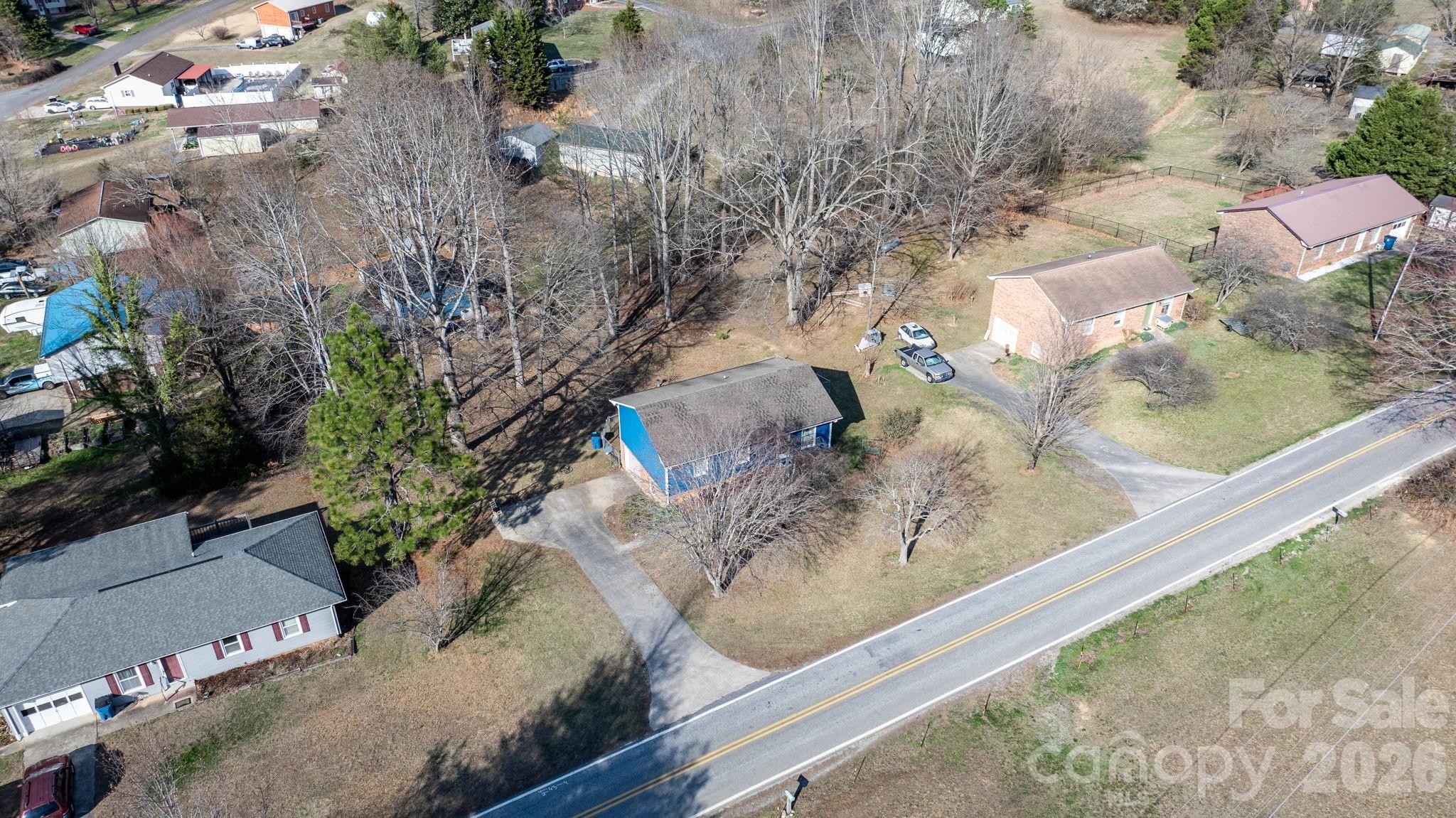 3384 Sheely Road Lenoir, NC 28645 - Photo 12 of 28