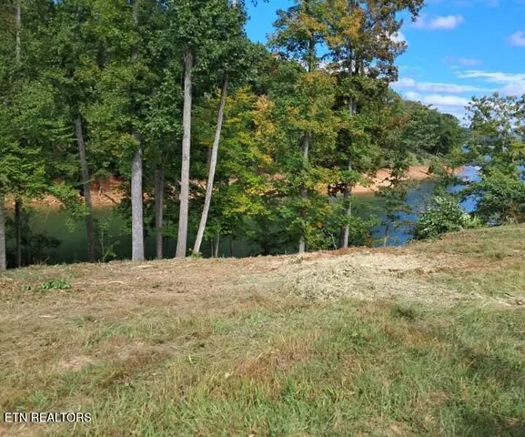 $165,000 | Lot 36 Bridgewater Pointe Boulevard, Morristown, TN 37814