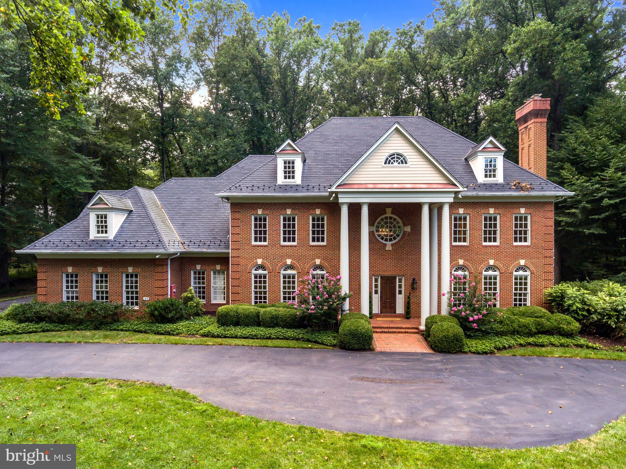 Welcome to 190 Falcon Ridge Road, on the Potomac!