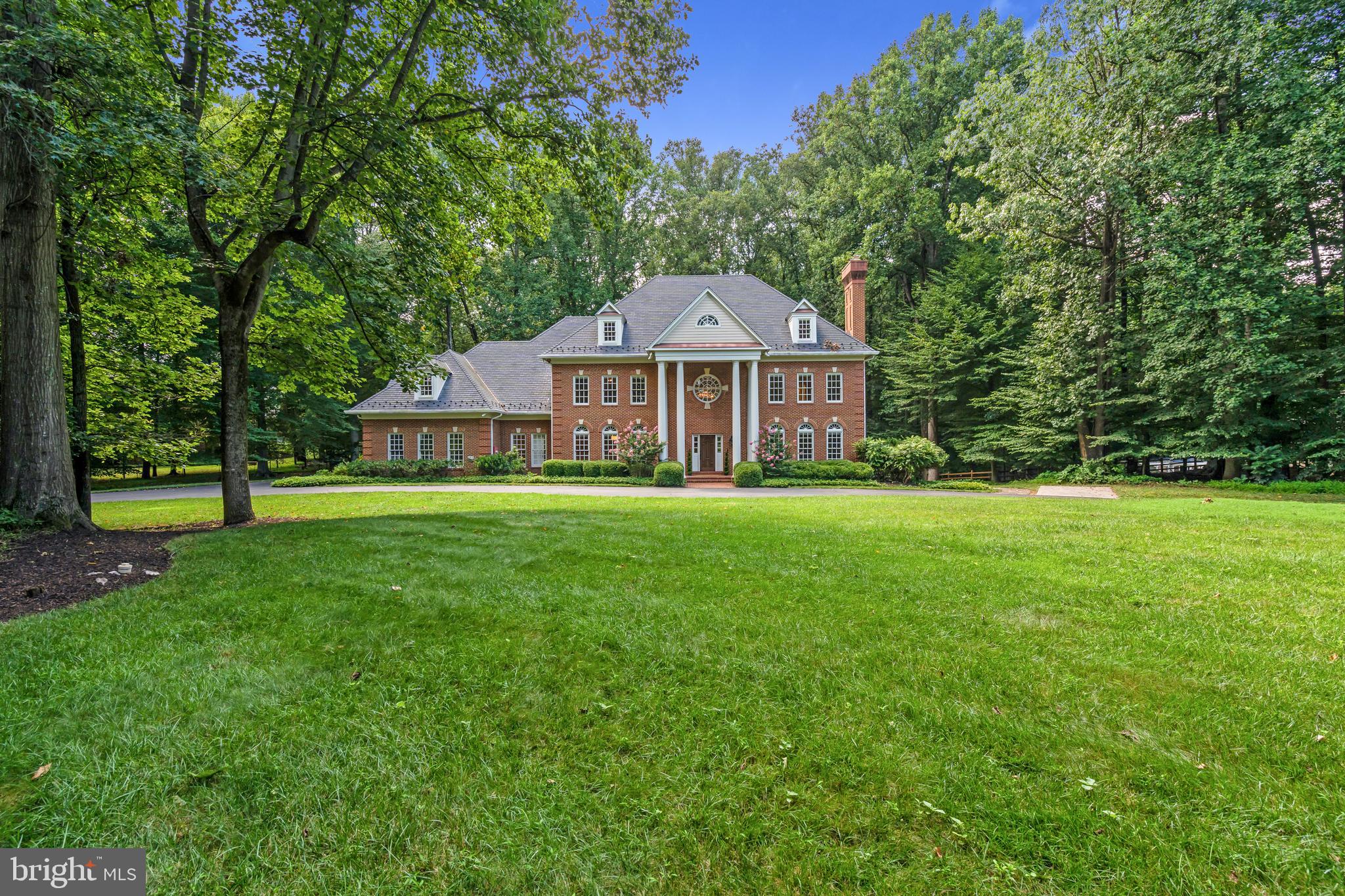 190 Falcon Ridge Road Great Falls, VA 22066 - Photo 7 of 74 A Goodman Constructed Luxury Home