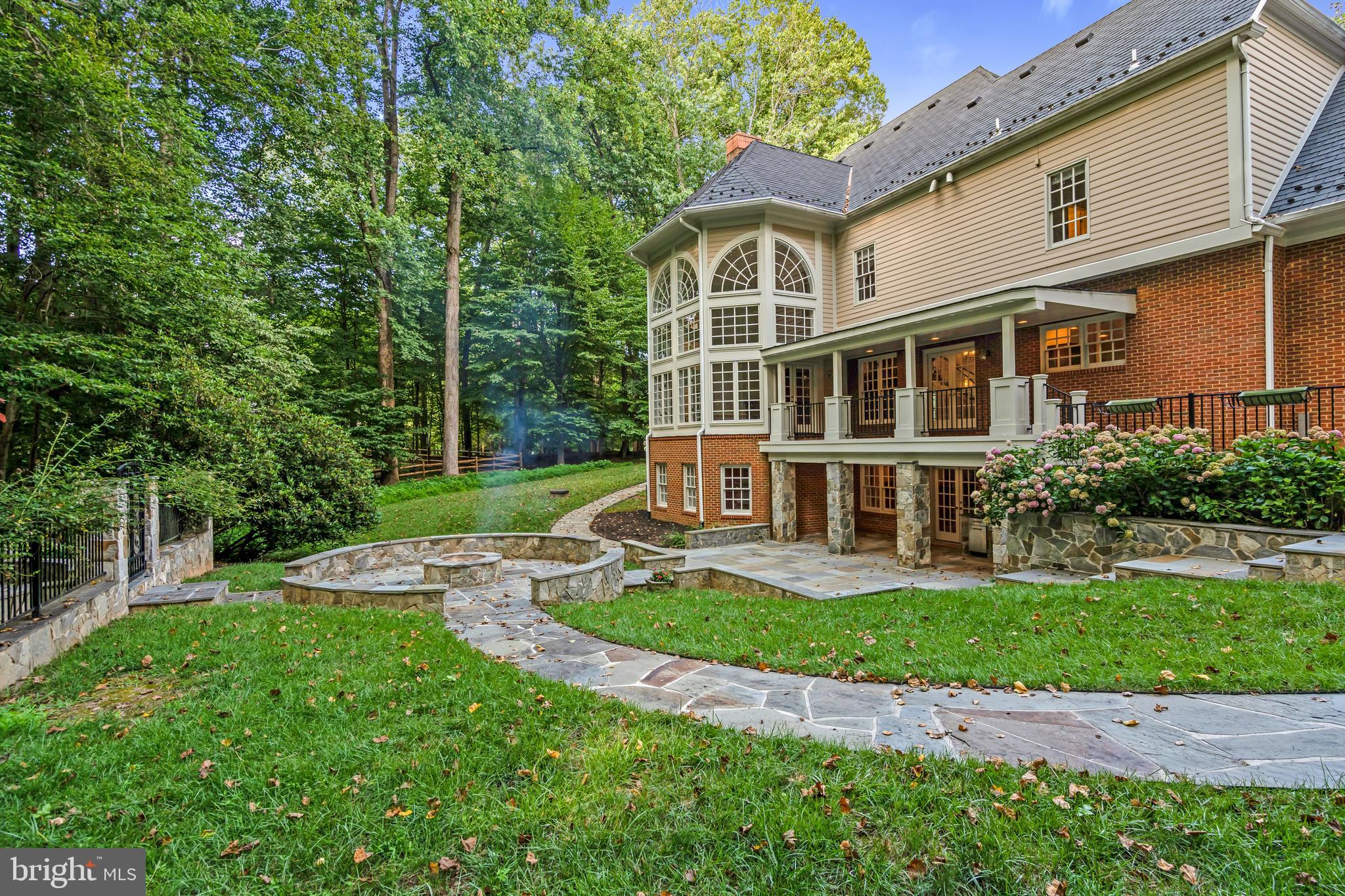 190 Falcon Ridge Road Great Falls, VA 22066 - Photo 62 of 74 Lush, Private Backyard