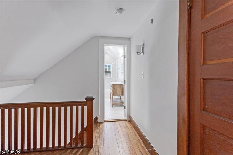 706 Valley Road, Unit 2 Montclair, NJ 07043 - Photo 21 of 32 Gallery Image 21