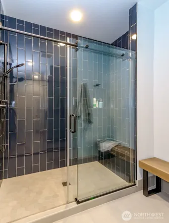 $2,599,995 | 16609 139th Avenue East, Puyallup, WA 98374