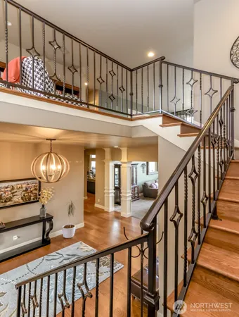 $2,599,995 | 16609 139th Avenue East, Puyallup, WA 98374